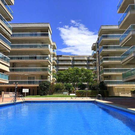 Rentalmar Aventura Salou Exterior foto